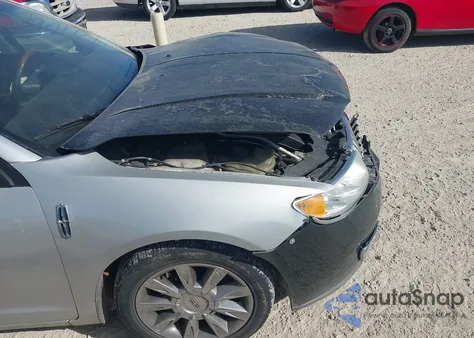 2010 Lincoln Mkz z USA, uszkodzony, nr VIN 3LNHL2JC5AR650812